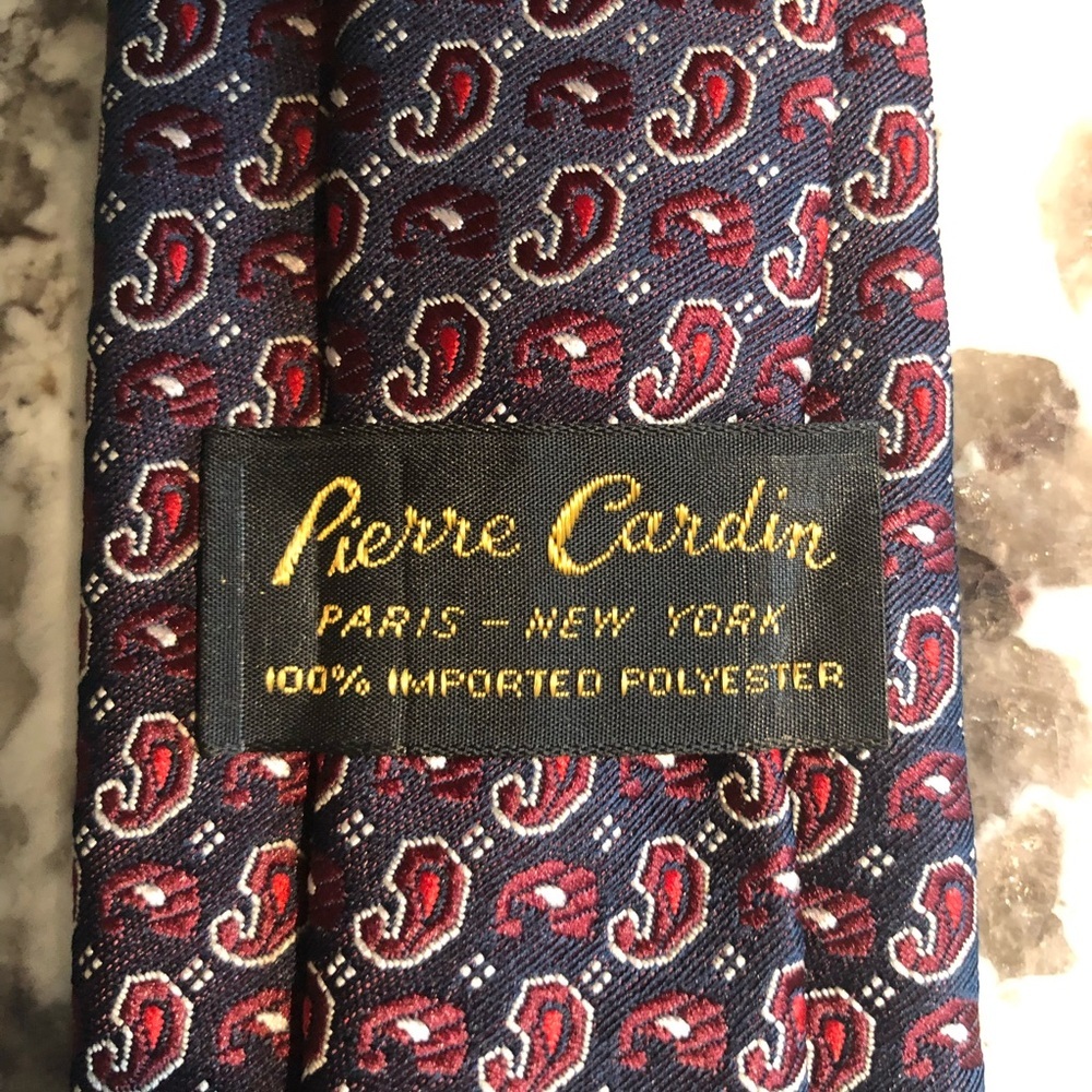 Vintage Pierre Cardin Paisley Motif Navy & Red Necktie Tie - Paris New York